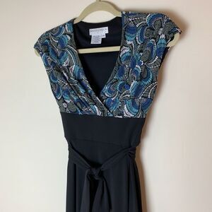 Maggie London Faux Wrap B/W and‎ Turquoise Dress 2 Petite